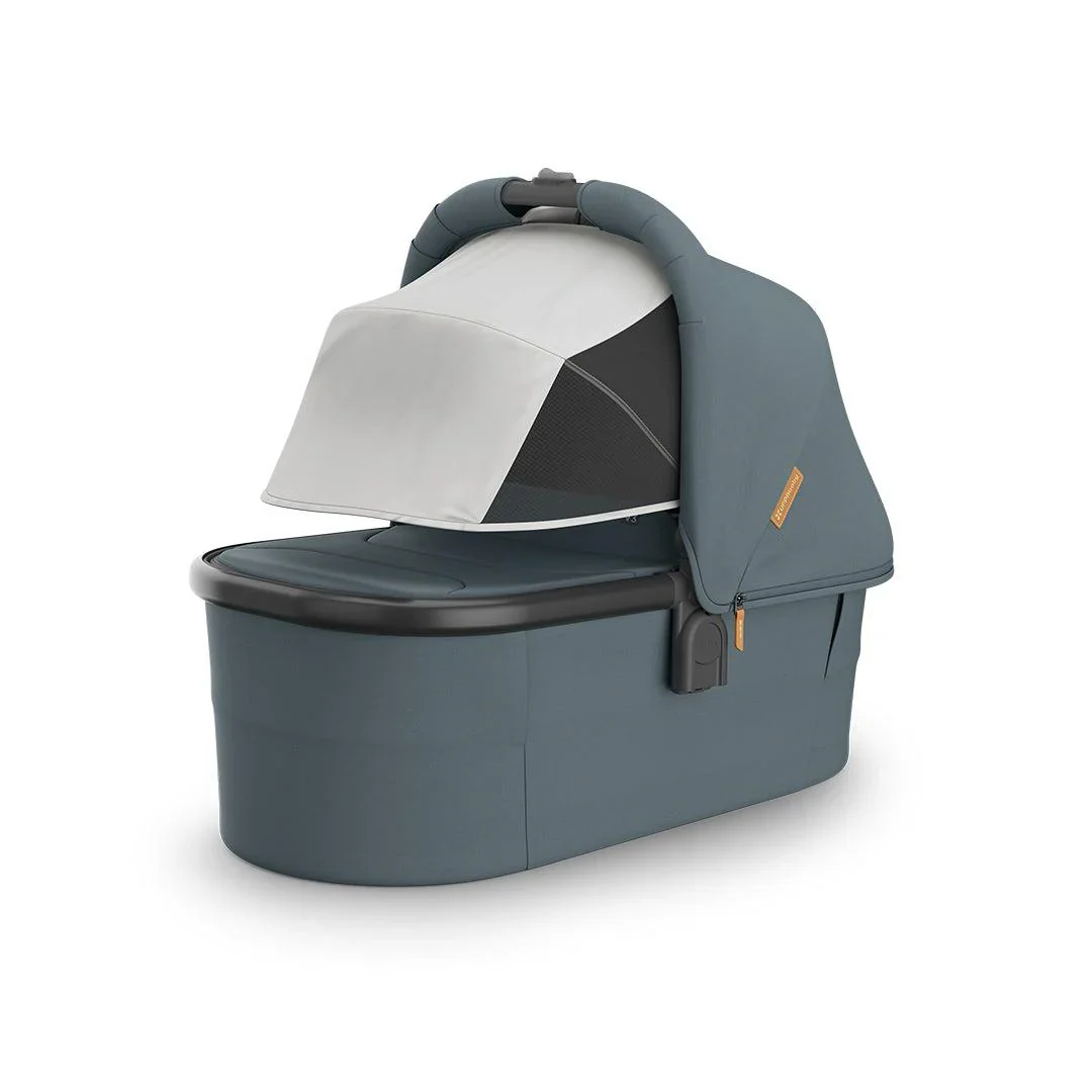 UPPAbaby Bassinet V3 with the extended canopy