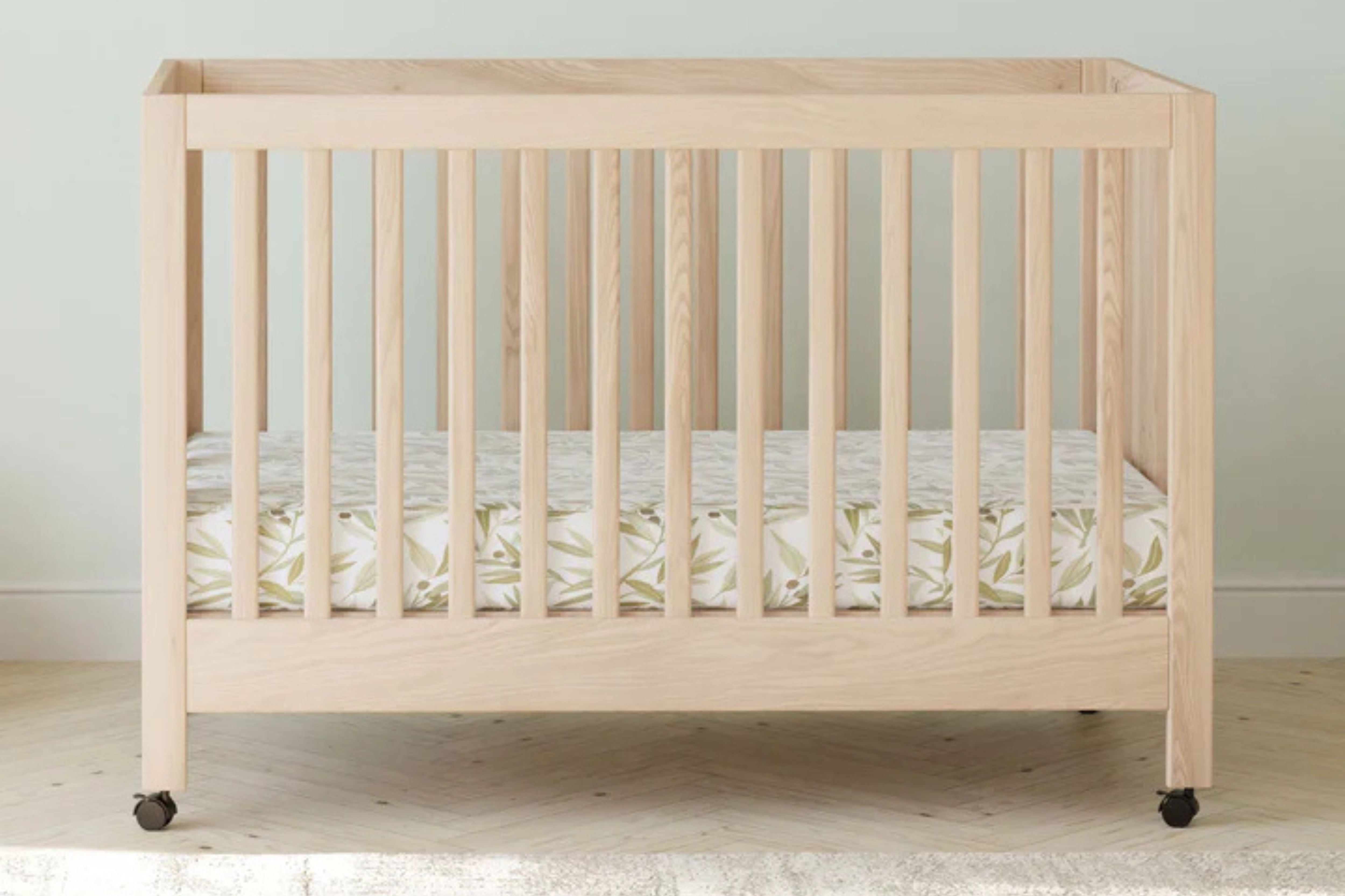 Babyletto Maki 3-in-1 Convertible Crib Washed#color_washed