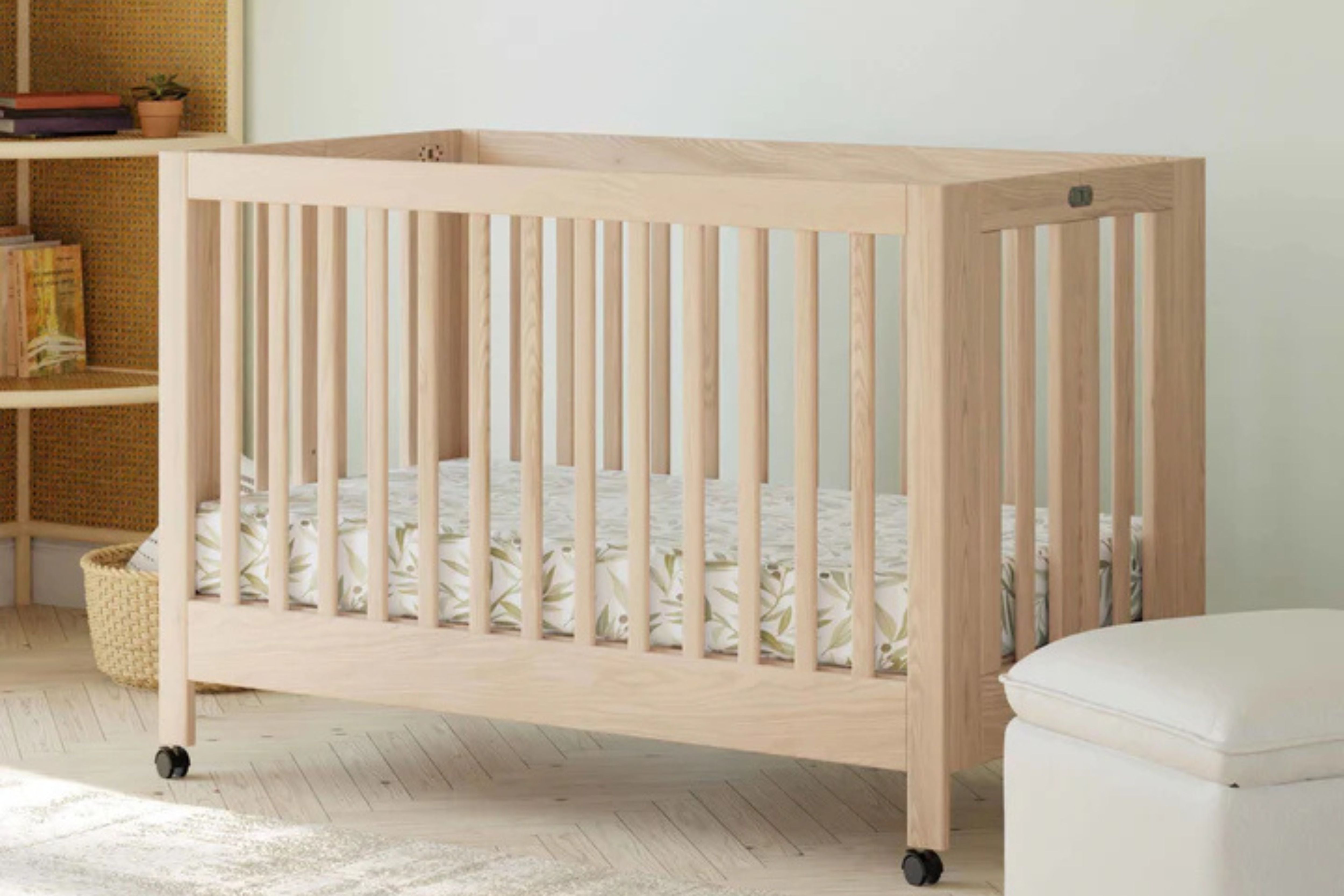 Babyletto Maki 3-in-1 Convertible Crib Washed#color_washed