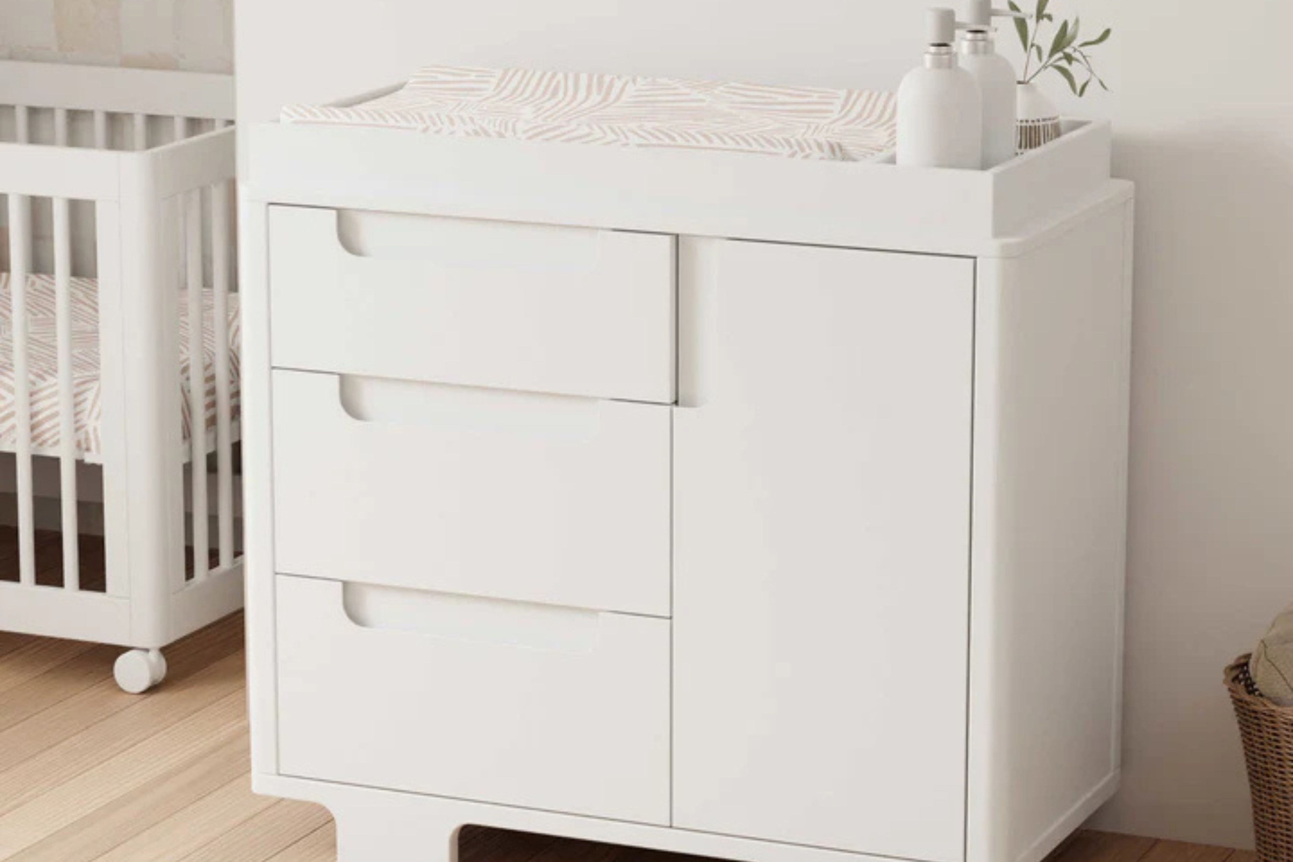 Babyletto Yuzu 3-Drawer Dresser White#color_white