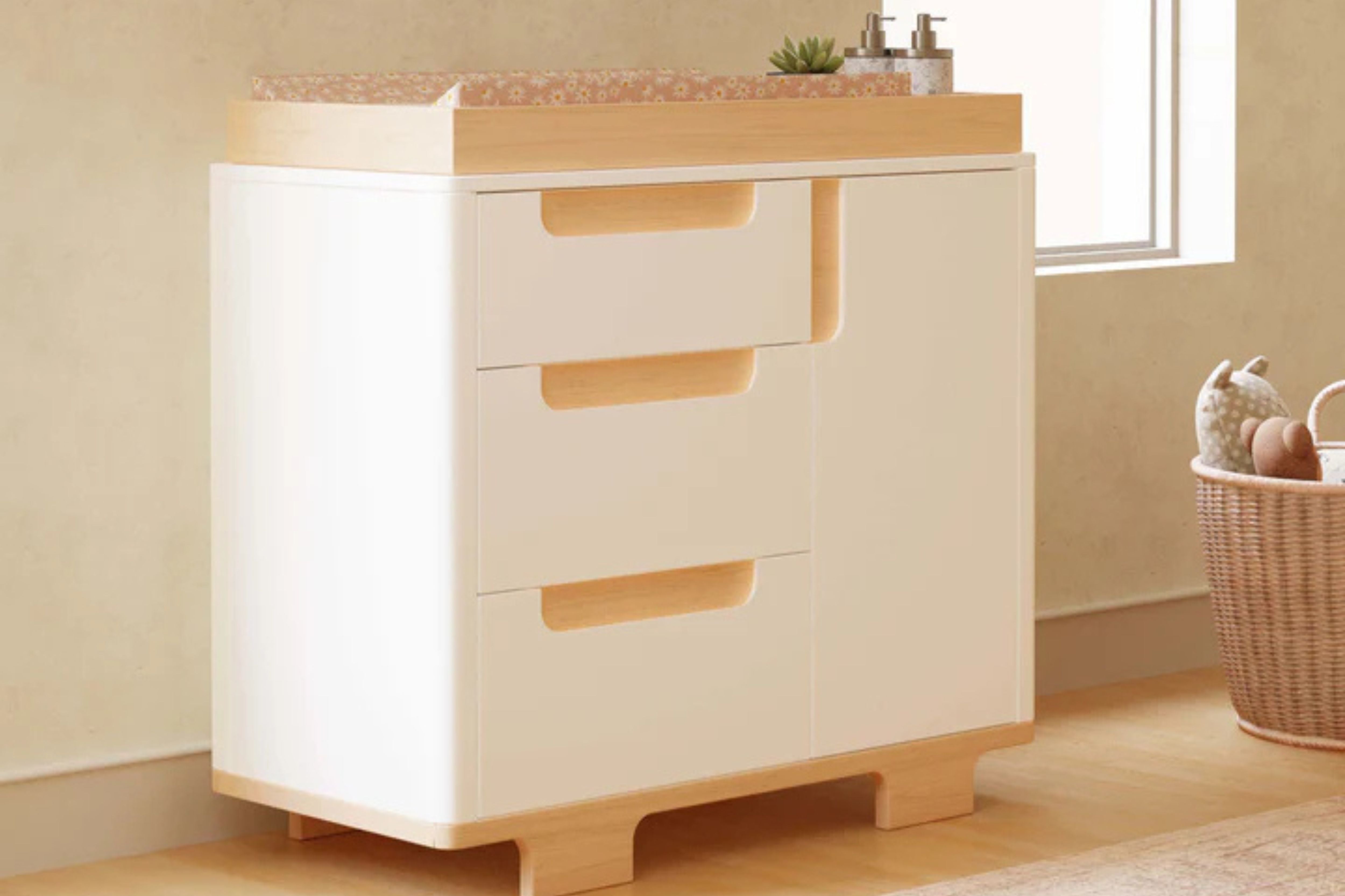 Babyletto Yuzu 3-Drawer Dresser White and Natural#color_white-and-natural