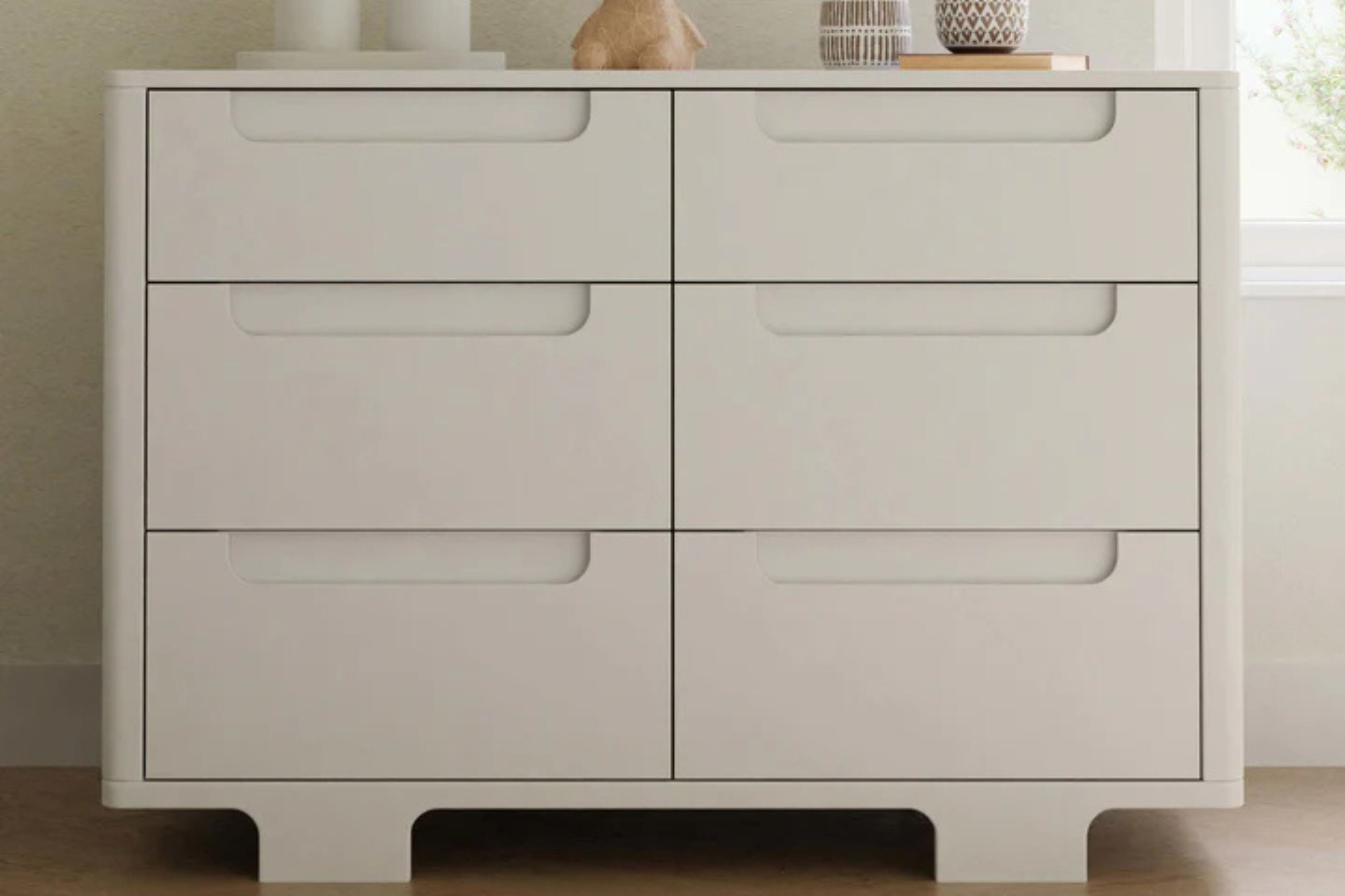 Babyletto Yuzu 6-Drawer Dresser White#color_white