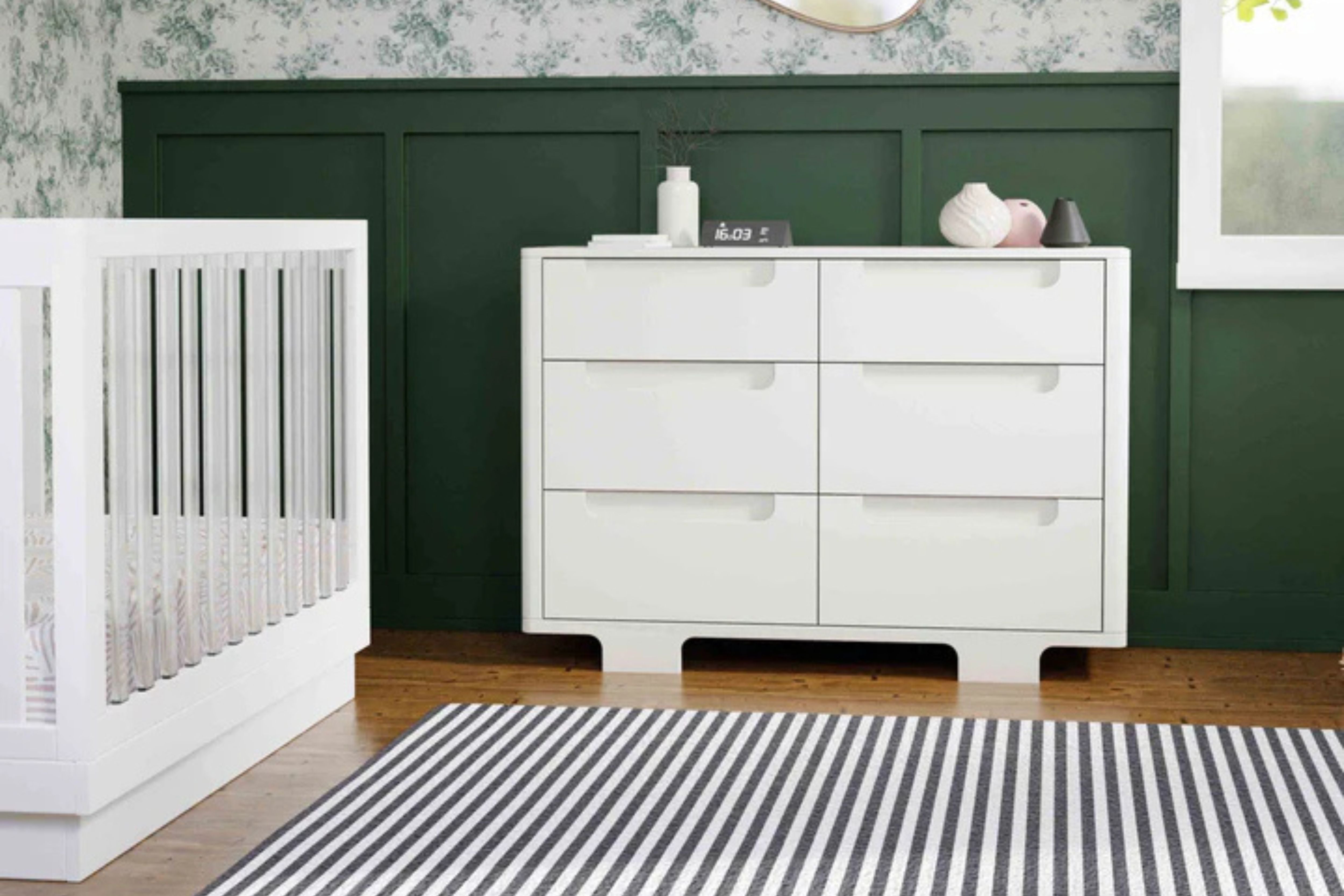 Babyletto Yuzu 6-Drawer Dresser White#color_white